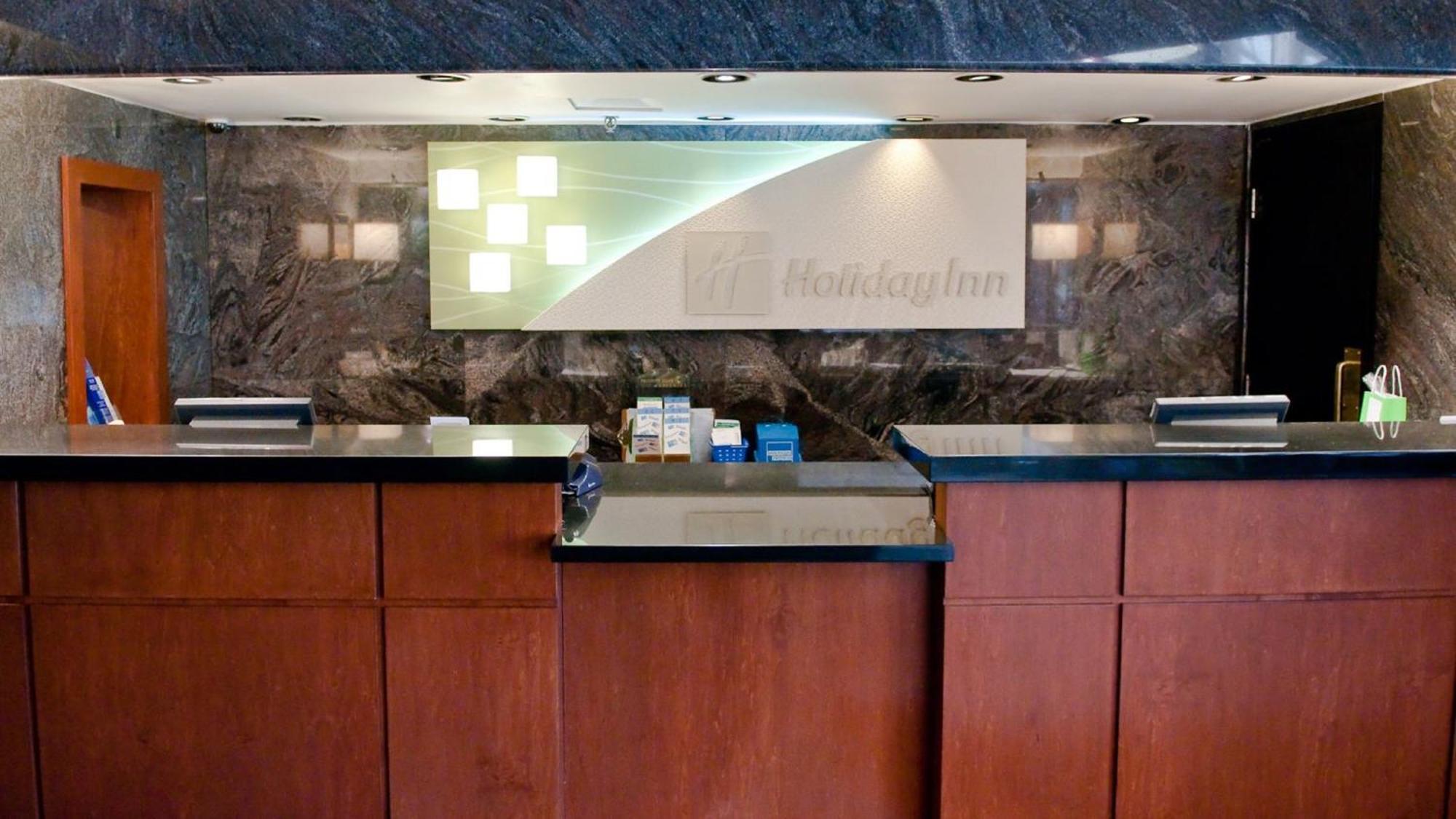 Holiday Inn Oakville Centre By Ihg Екстер'єр фото