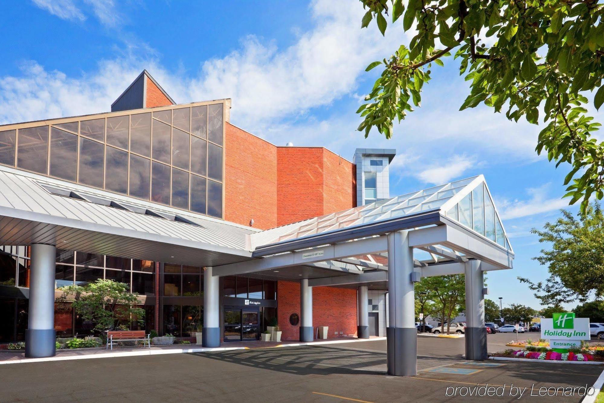 Holiday Inn Oakville Centre By Ihg Екстер'єр фото